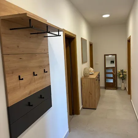 Appartamento Bura Starigrad Paklenica